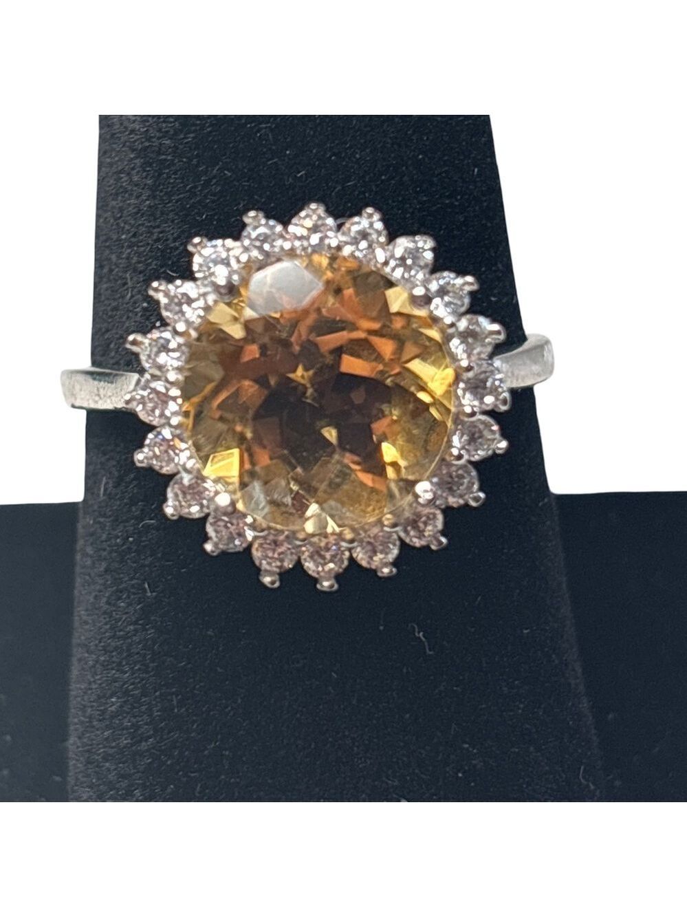 Elegant Yellow and White Women's Ring Size 9